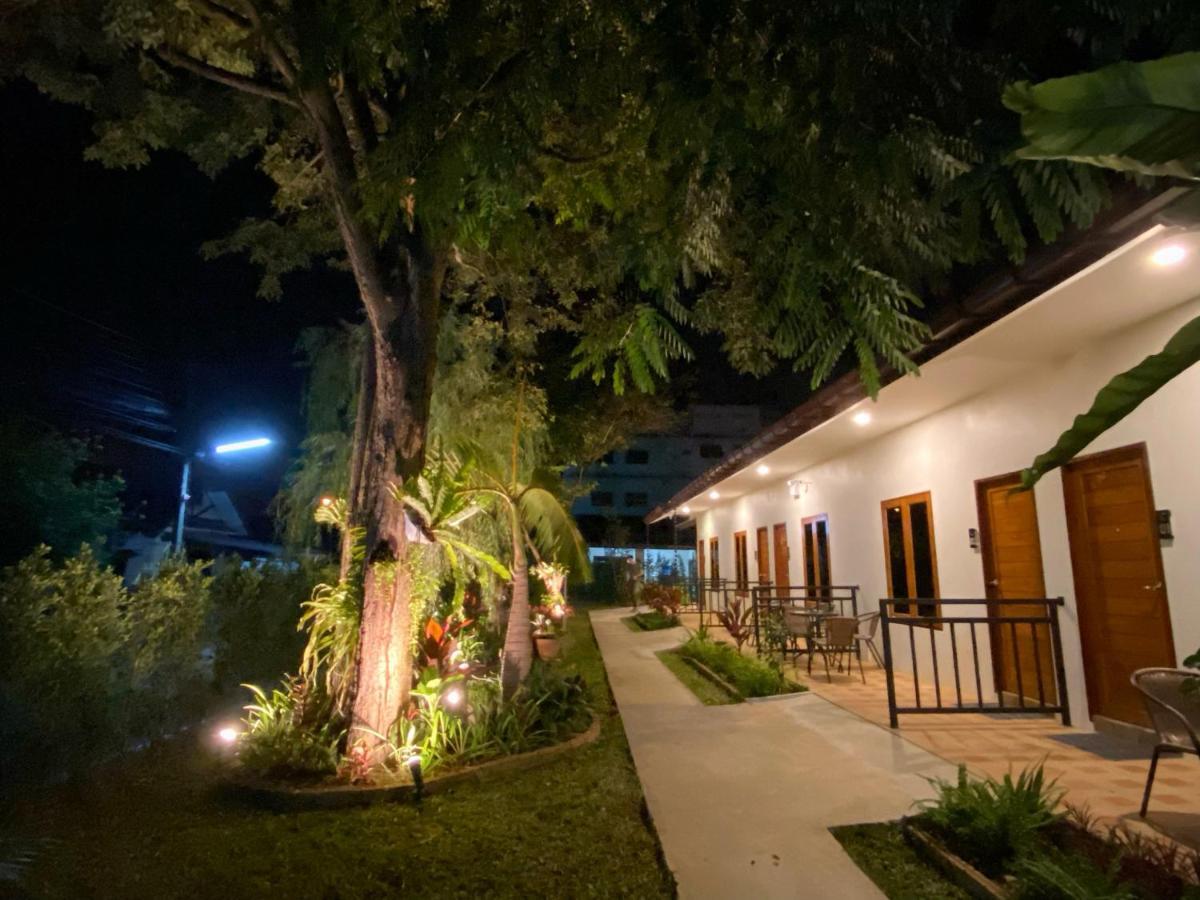 The Cozy Hotel Phetchaburi Extérieur photo